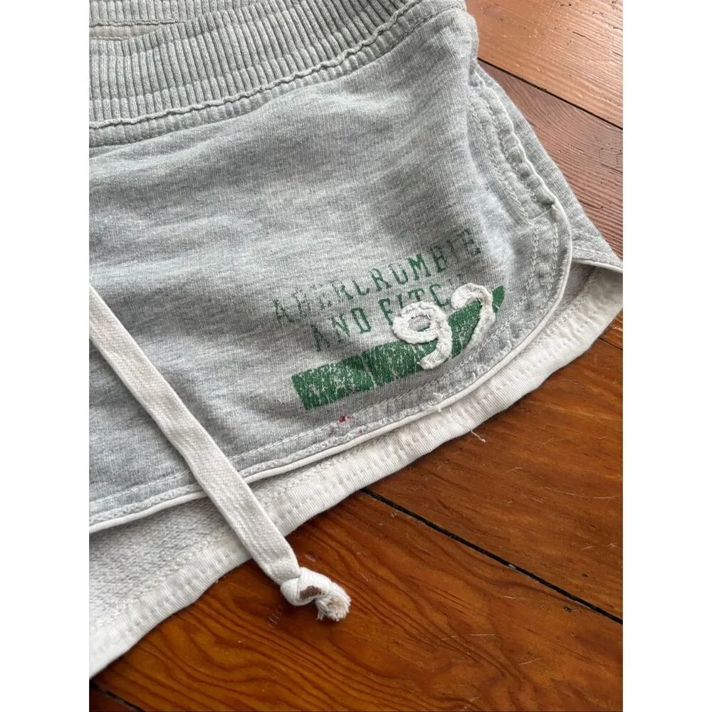 Y2K Abercrombie & Fitch Shortie Shorts - Picture 2 of 5